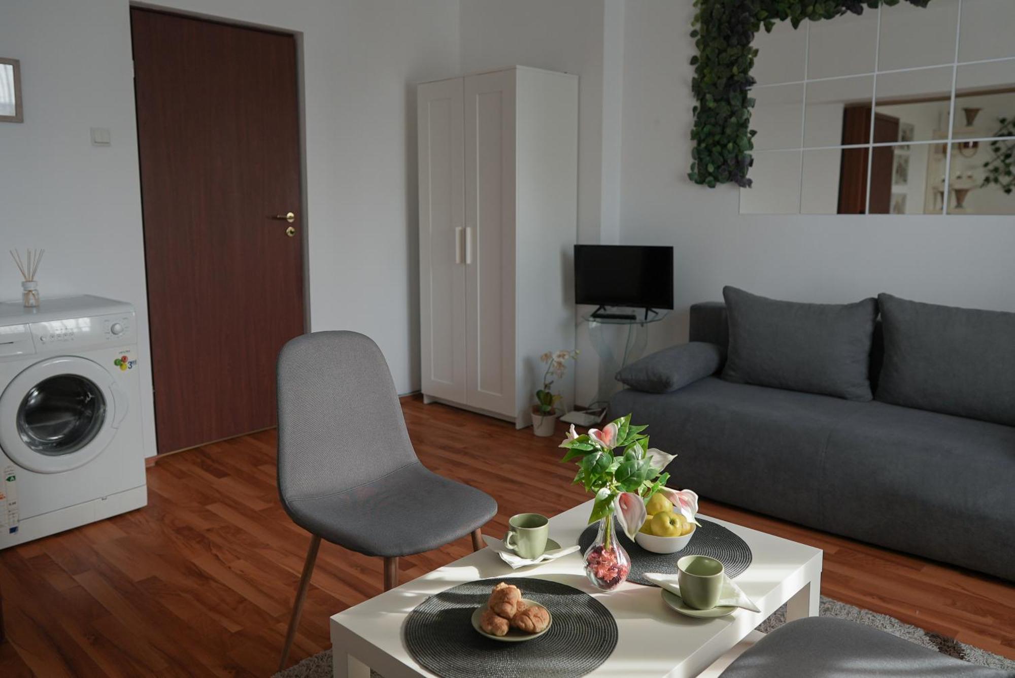 Victoria Avenue Apartments Бухарест Экстерьер фото